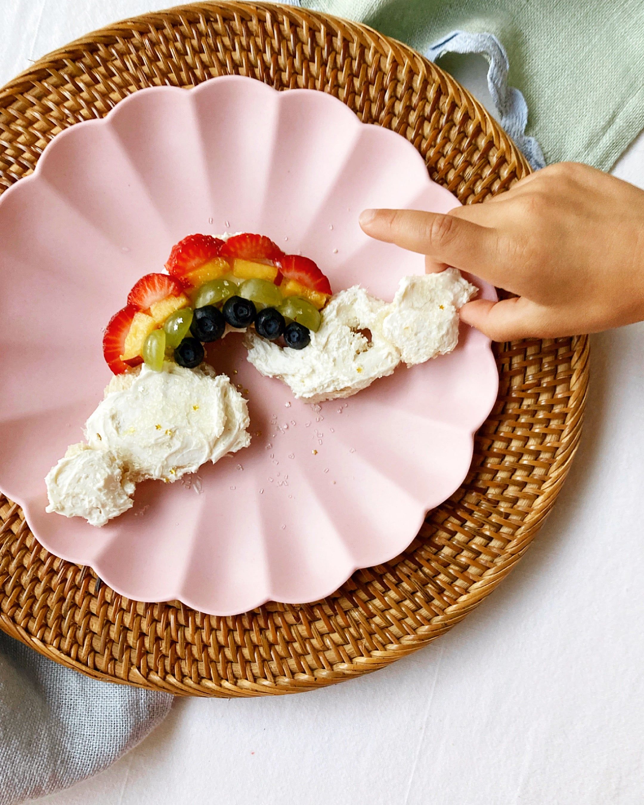 fun rainbow breakfast for kids