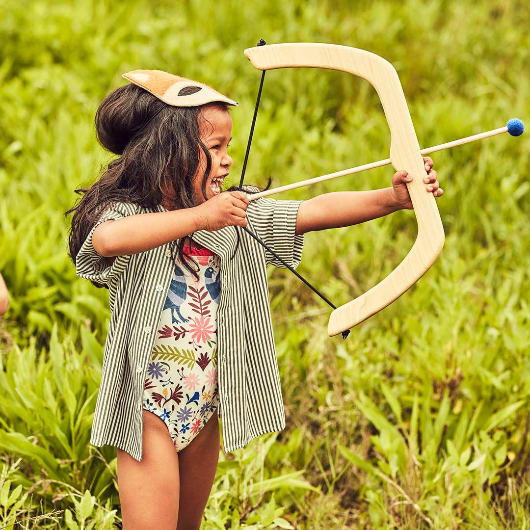 girl with bow and arrow