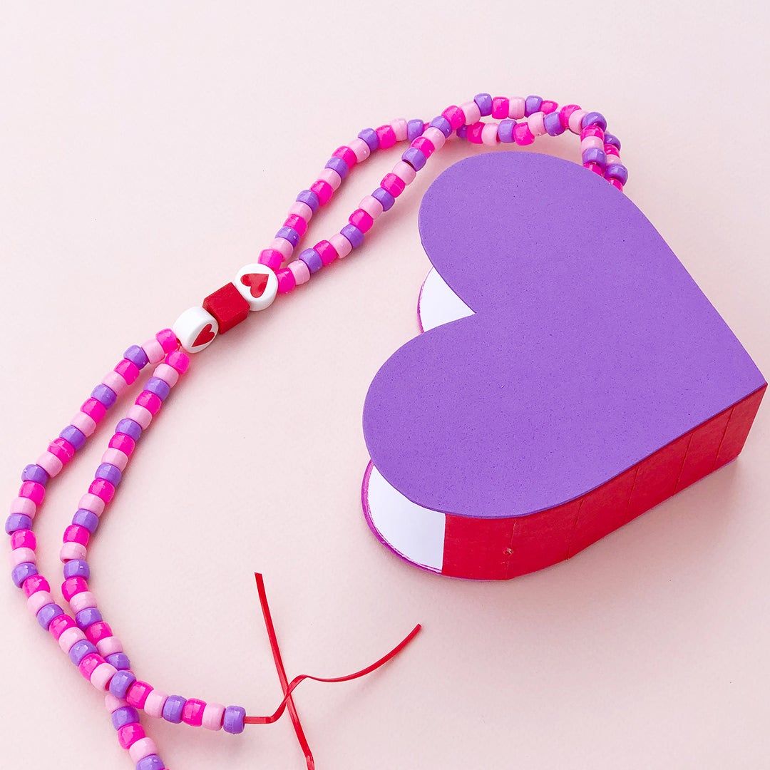 beading Valentine purse handles