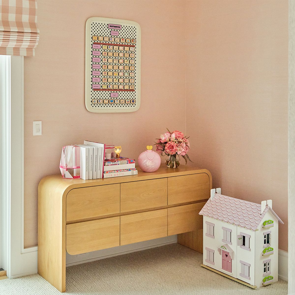 5 Montessori Tips to Support Toddler Independence