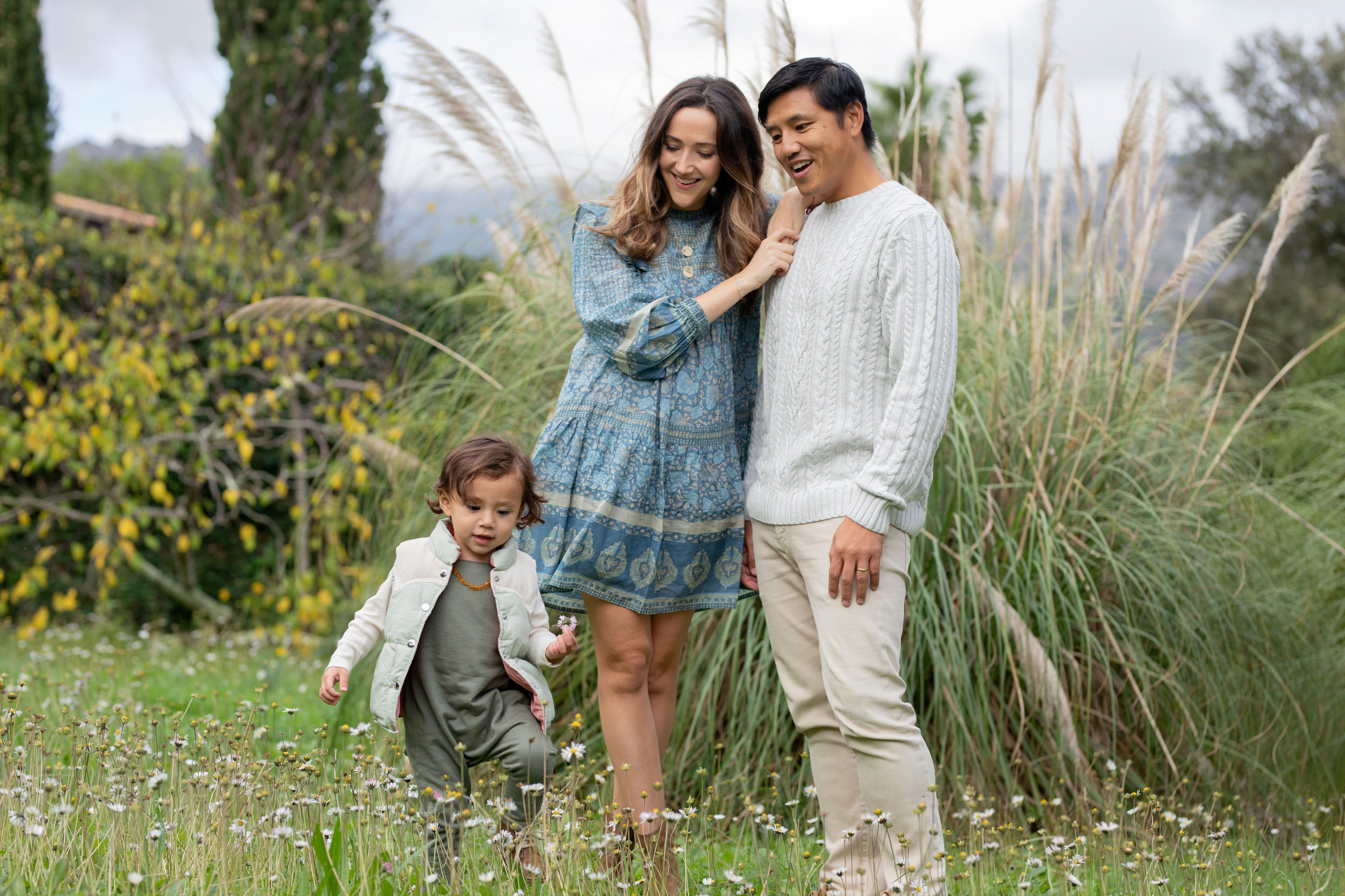 Yee family in a wild field in Mallorca