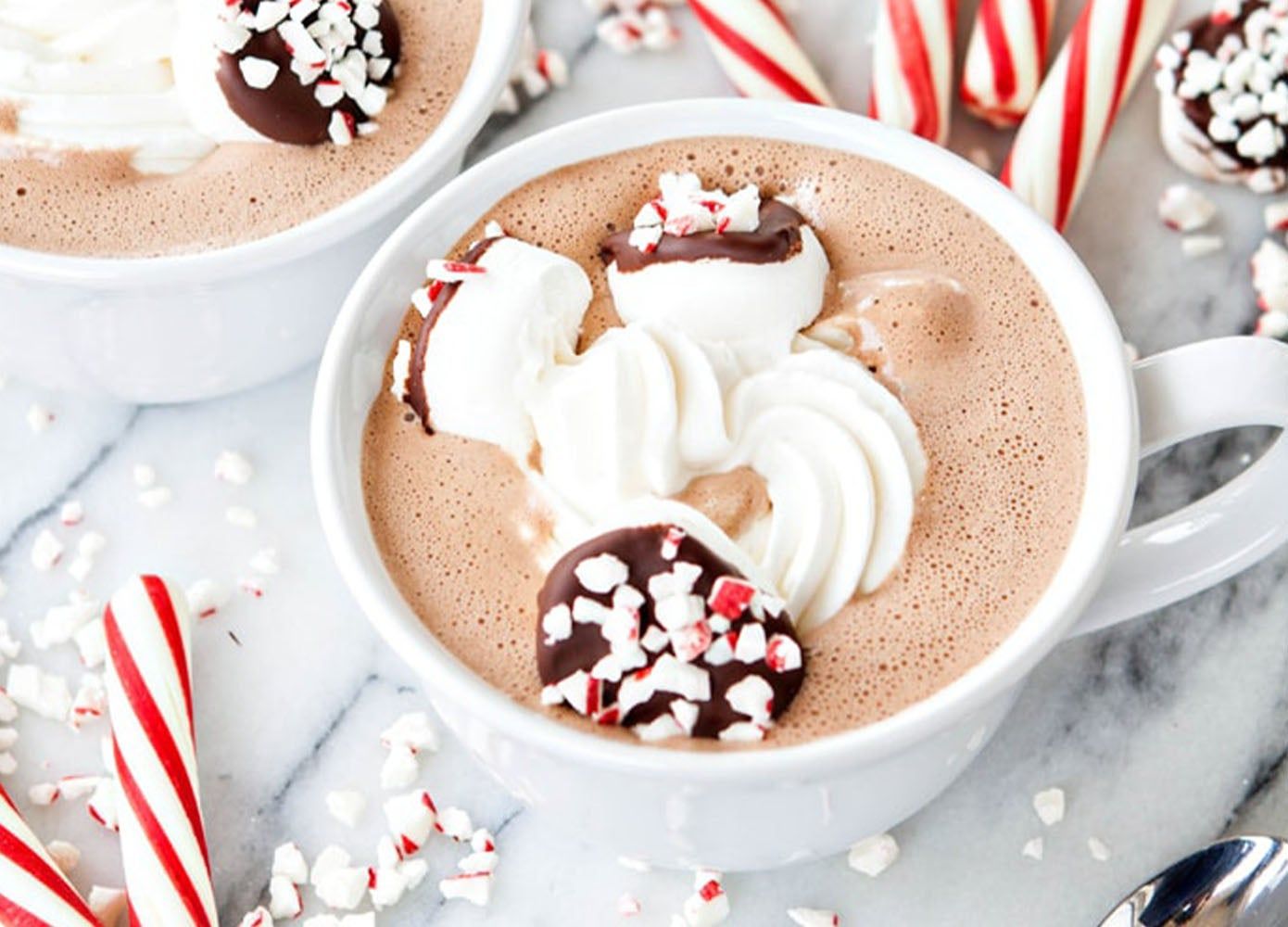 Spiked Peppermint Mocha Hot Chocolate