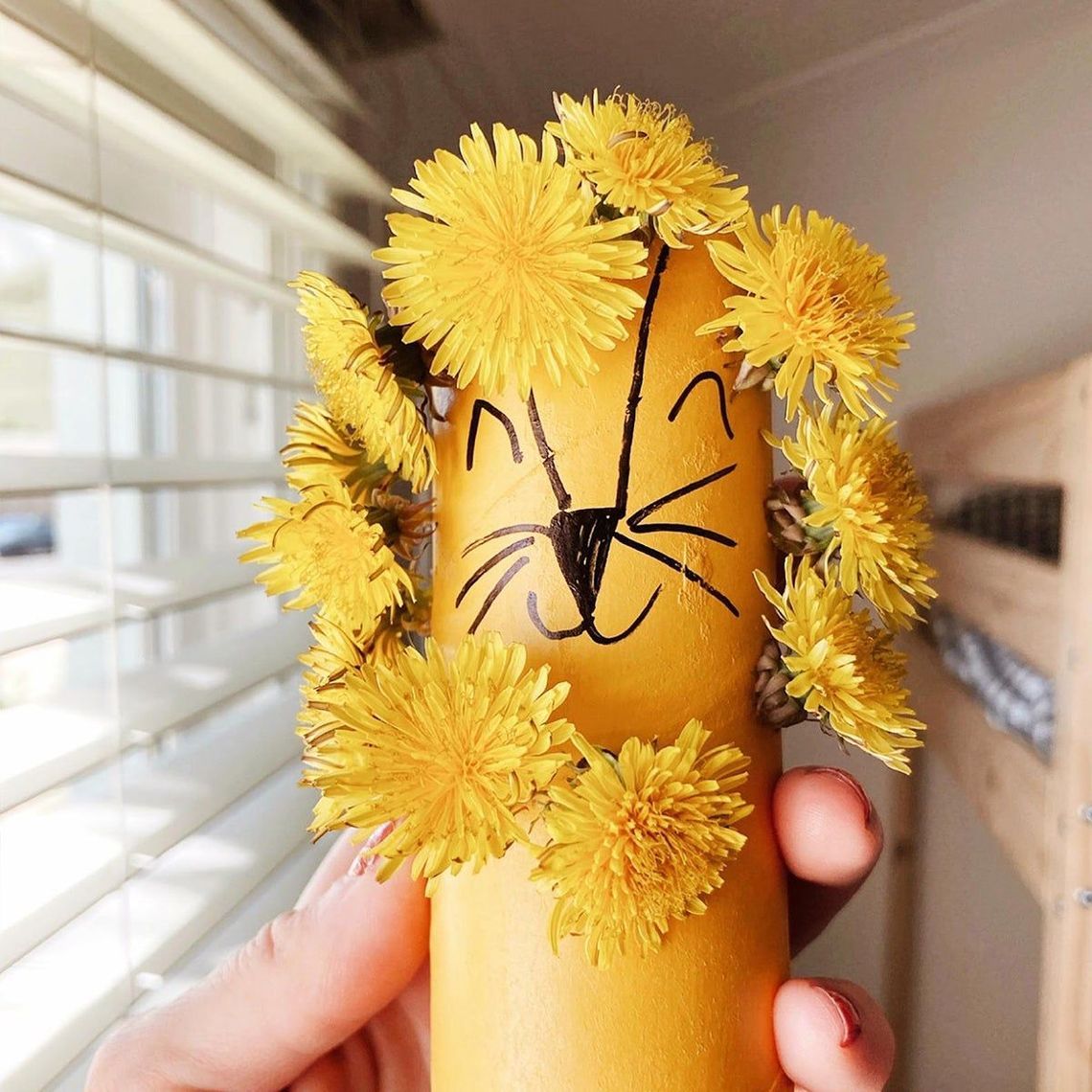 cardboard lion toddler craft