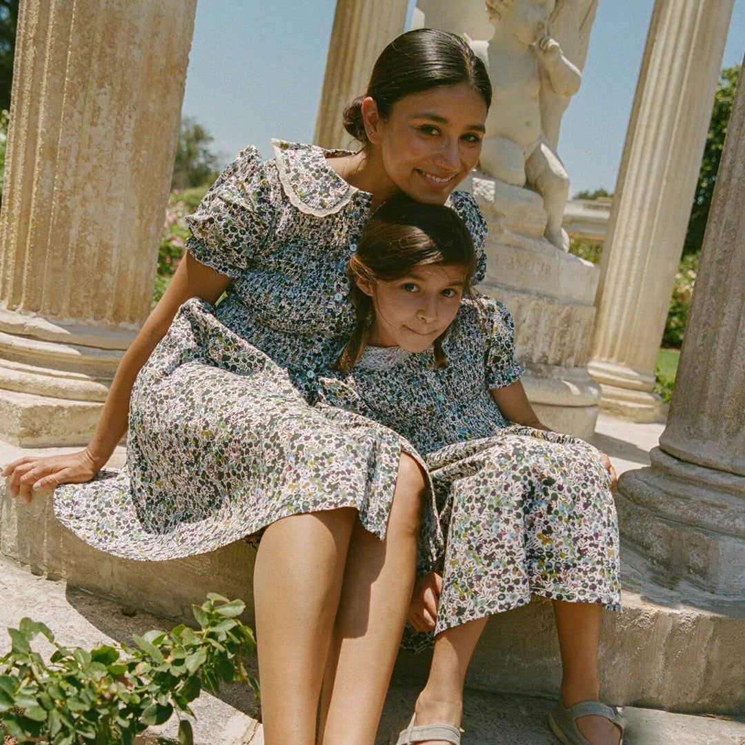 mom and daughter in Maison Me