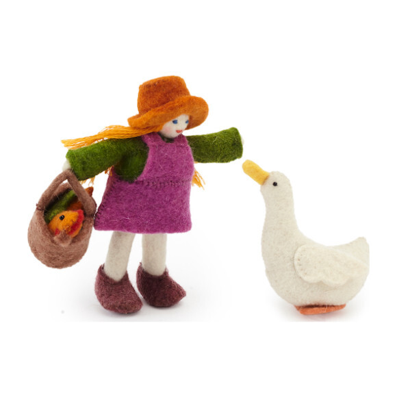 sophie the giraffe farmers