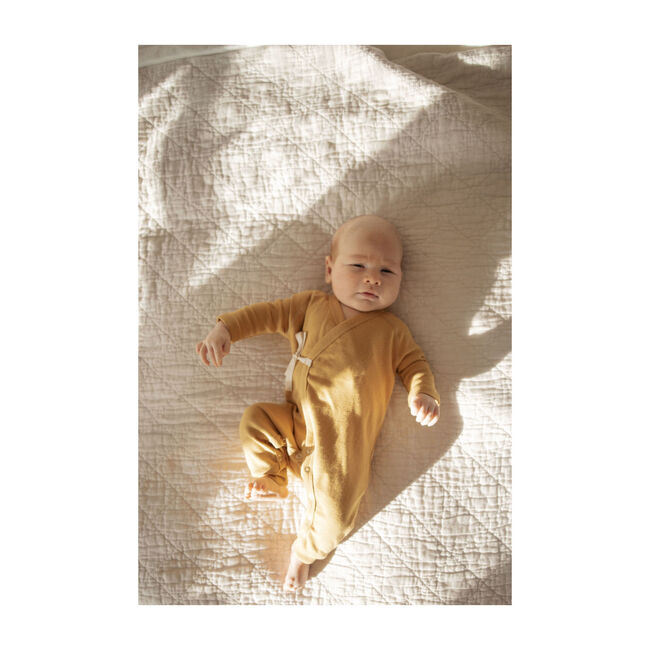 Noe Wrap Onesie, Miel