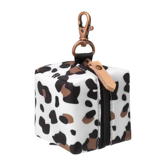 Pacifier Porter, Leopard