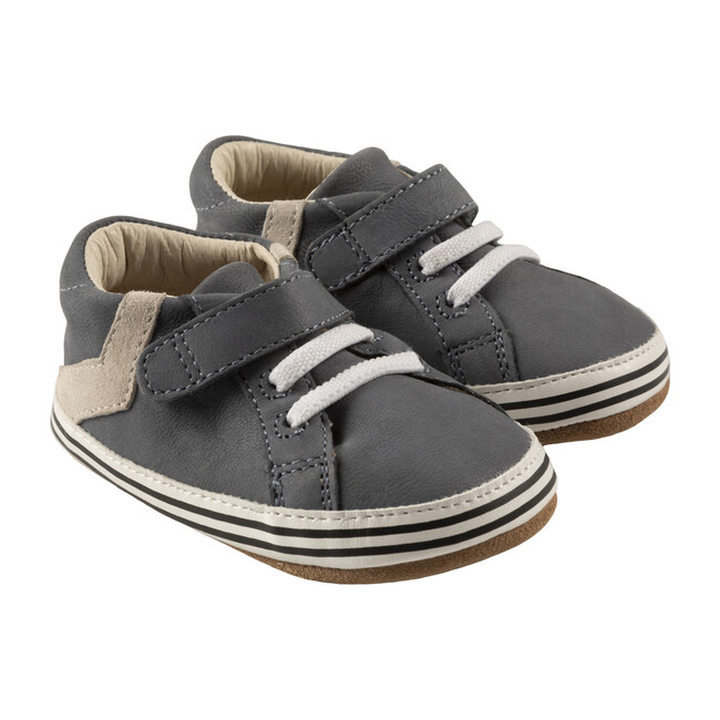 Adam First Kicks, Grey