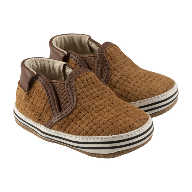 Daniel First Kicks, Camel