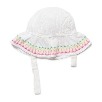 Fawn Embroidered Hat, White