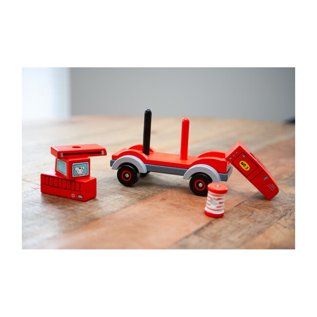 To The Rescue Magnetic Fire Truck