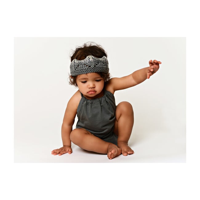 Aiden Crown, Gray and Silver
