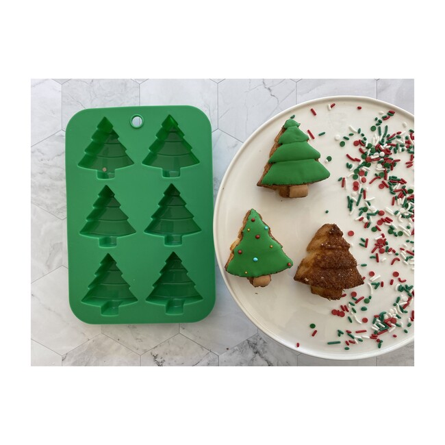 Winter Wonderland Holiday Tree Cupcake Mold - Party Accessories - 2