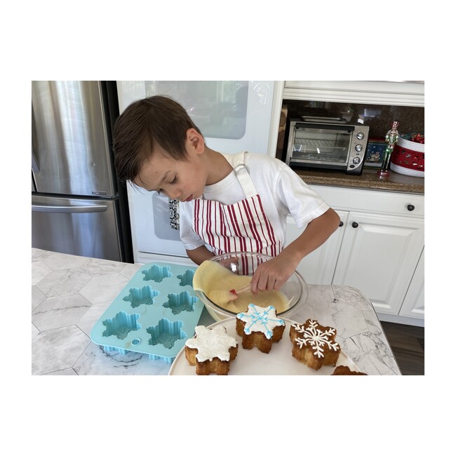 Winter Wonderland Snowflake Cupcake Mold – Handstand Kitchen