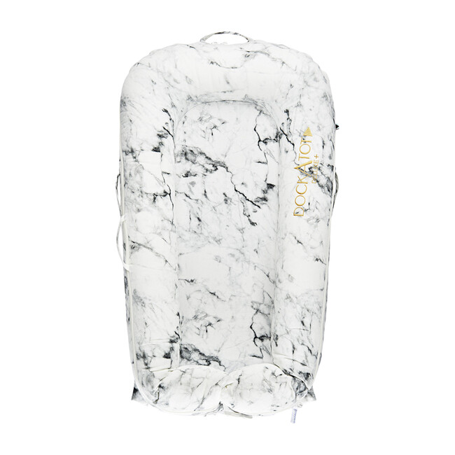 Deluxe+ Dock, Carrara Marble