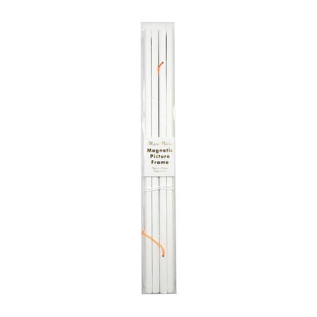 White Magnetic Picture Frame