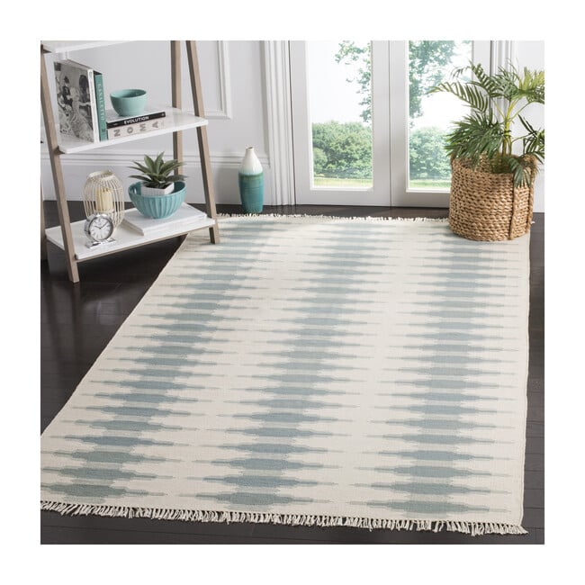 Kilim Avery Rug, Blue