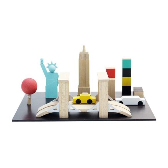 Machi Magnetic NYC Blocks Chalkboard Set