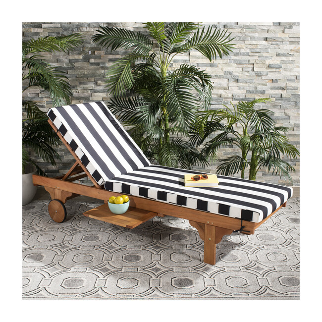 Newport Lounge Chair, Acacia/Black Canopy Stripe