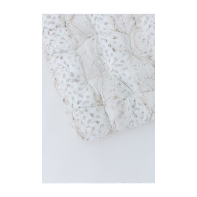 Cuddle Faux Fur Padded Play Mattress, Frosted Lynx