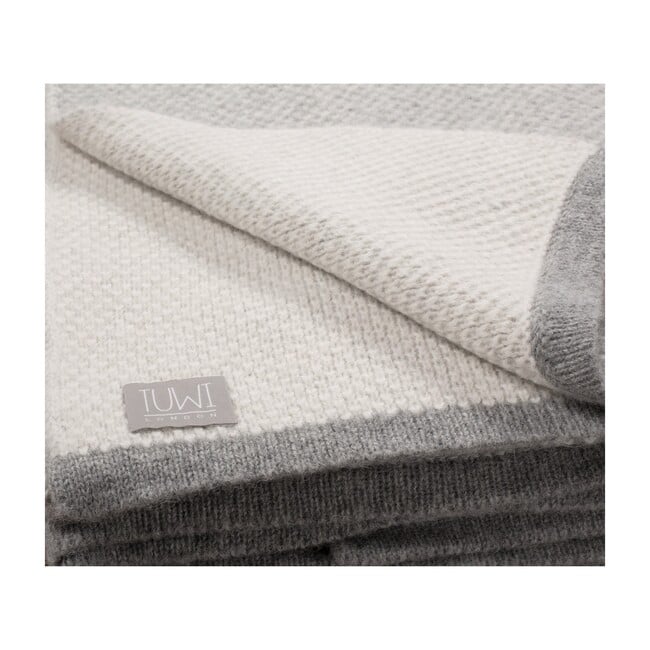 Qori Reversible Knitted Throw, Grey