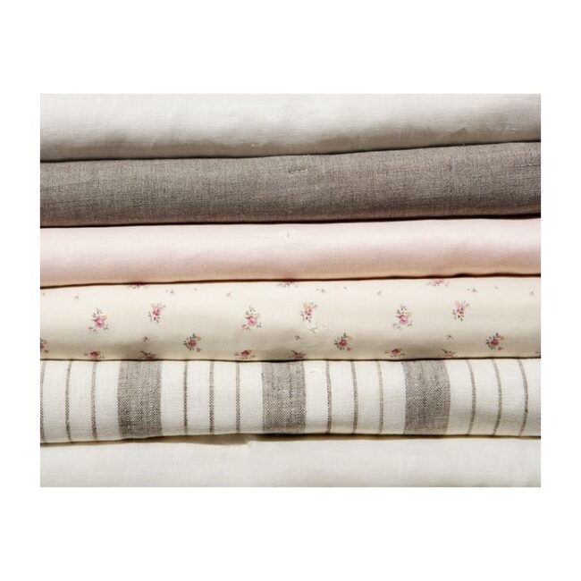 Small Blanket in Dusty Pink Floral Cotton - Blankets - 3