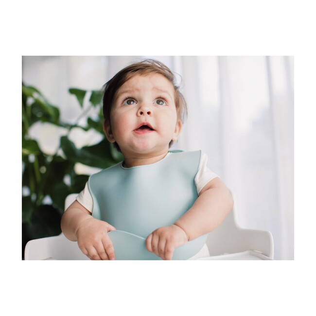 Modern Silicone Bib, White Sage