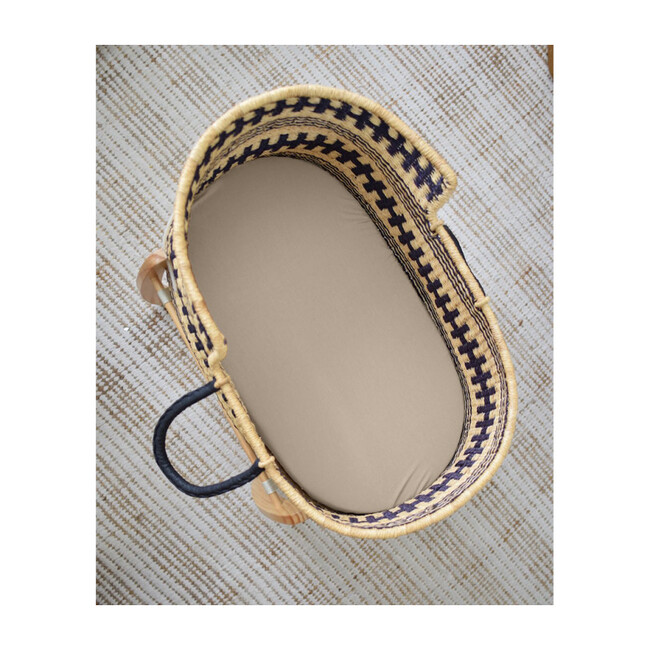 Bamboo Cover, Sand