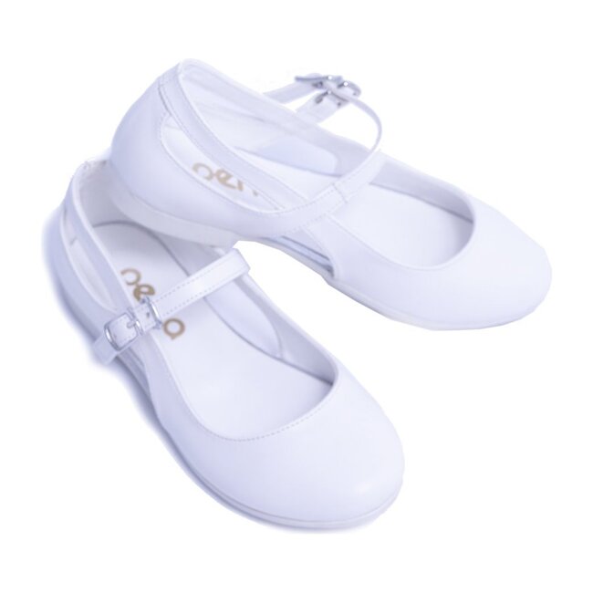 Cut-Out Flats, Snow White