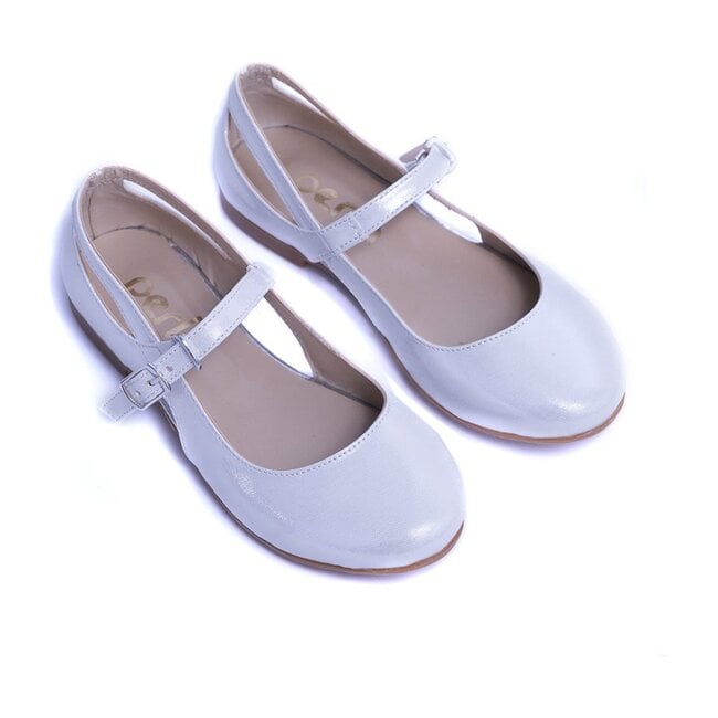 Cut-Out Flats, White