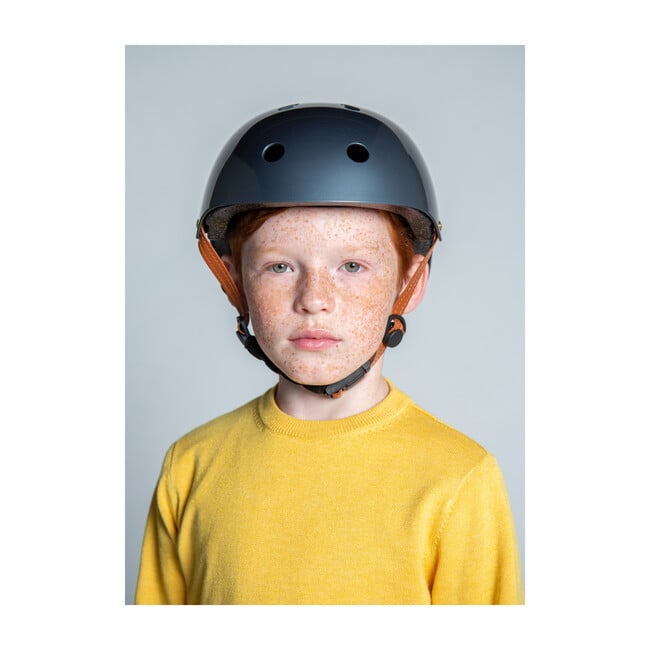 Lil' Helmet, Graphite