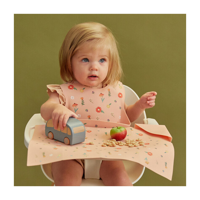 Silicone Bento Box Bundle, Wildfllower Ripe Peach - Tabletop - 3