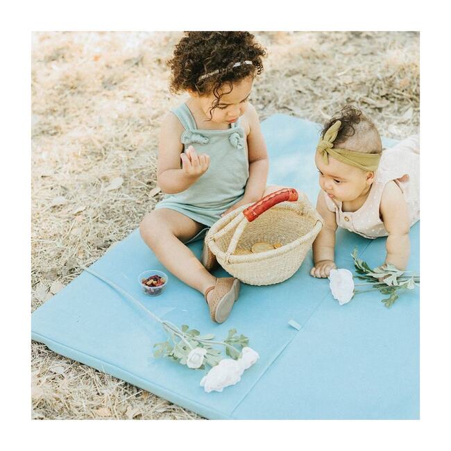 Vegan Leather Padded Everywhere Playmat, Sky
