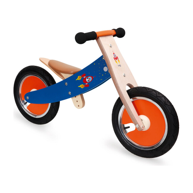 Balance Bike, Space