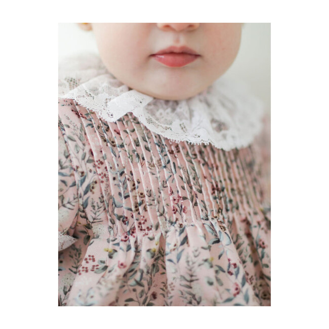 Pink Floral Jaretas Lace Collar Dress