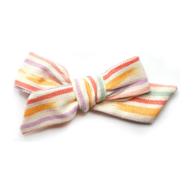 Colegiala Bow, Arcoiris