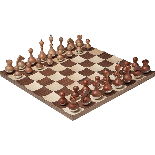 Wobble Chess Set, Walnut/Maple