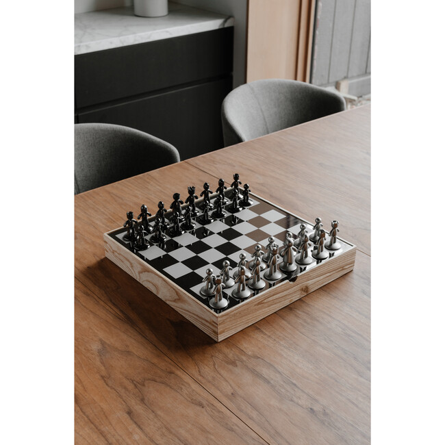 Buddy Modern Chess Set, Natural/Metal - Games - 2