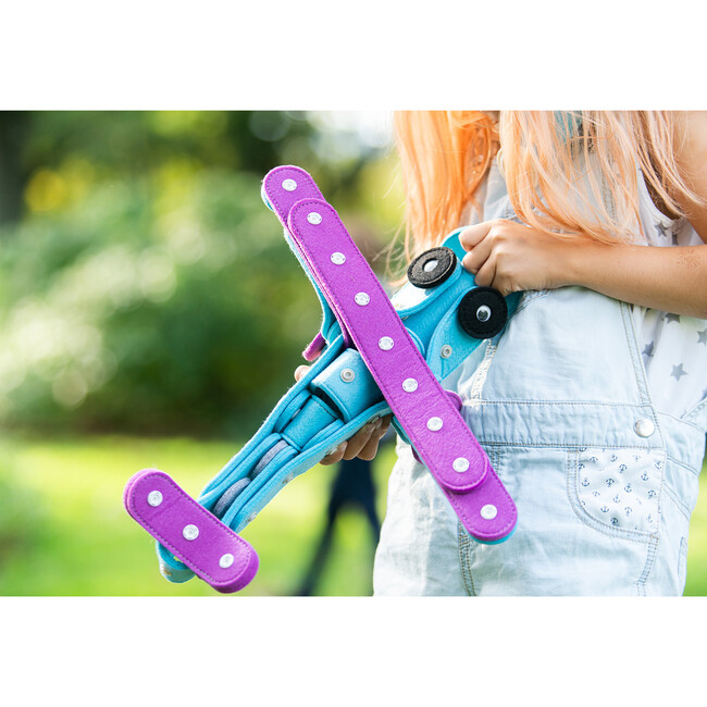 Airplane 31-Piece Felt Building Kit - STEM Toys - 4