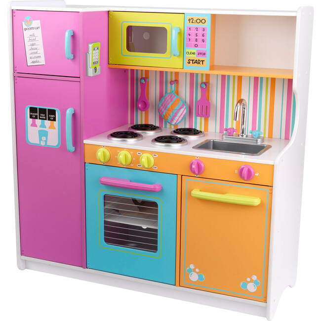 Deluxe Big & Bright Kitchen