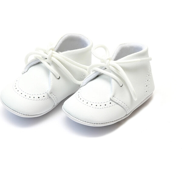 Infant Benny Leather Lace Up Brogue Oxford Crib Shoe, White - L'Amour ...