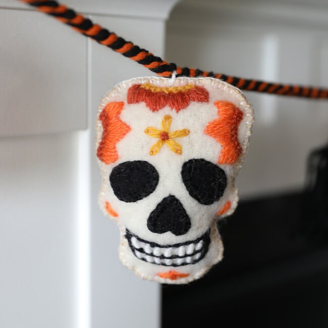 Skull Garland - Garlands - 4