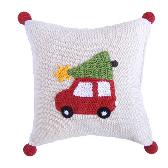 Car with Christmas Tree Pillow,White