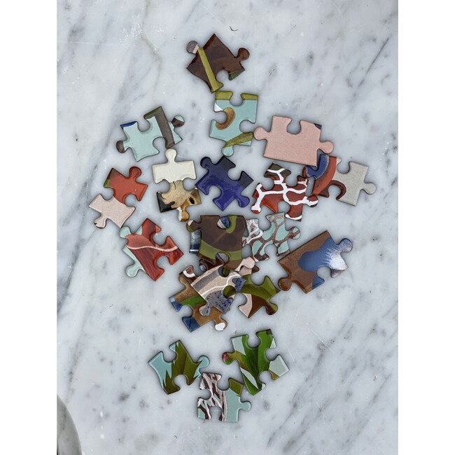 Crazy Bug Bouquet 1000-Piece Puzzle - Puzzles - 3