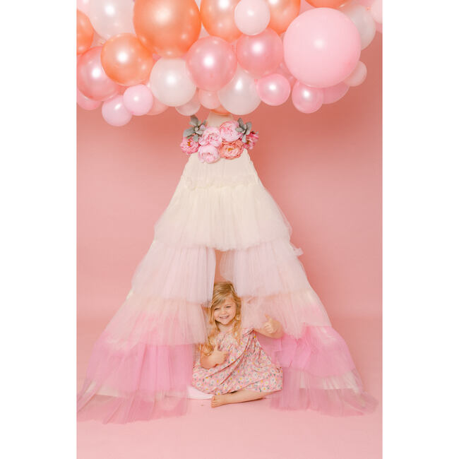 Ruffled Tulle Play Tent, Pink Ombre