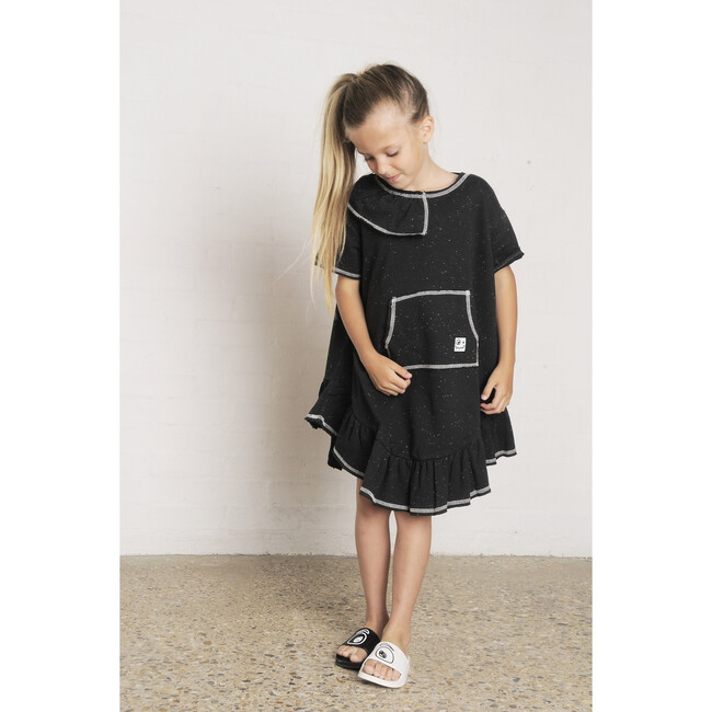 Royal Dress, Black Neppy