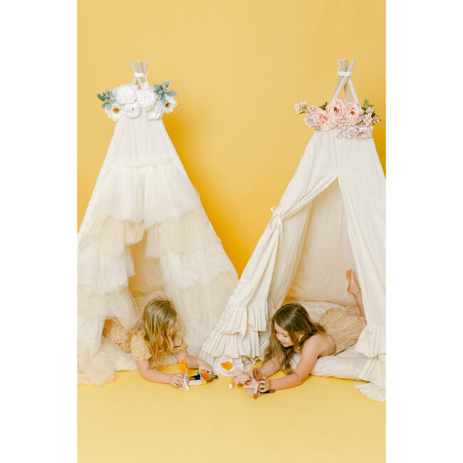 Ivory Ruffle Tulle Play Tent - Play Tents - 2