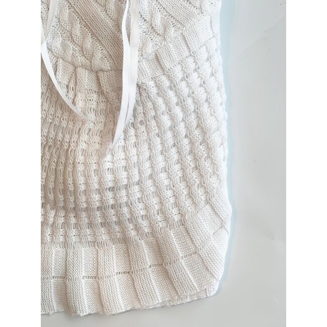 White knitted Blanket - Blankets - 4
