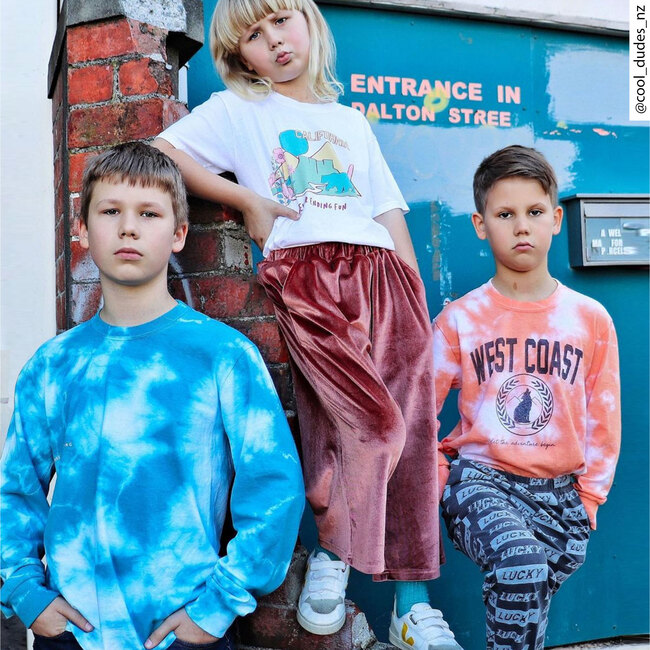 Amazing Tee, Blue tie-dye