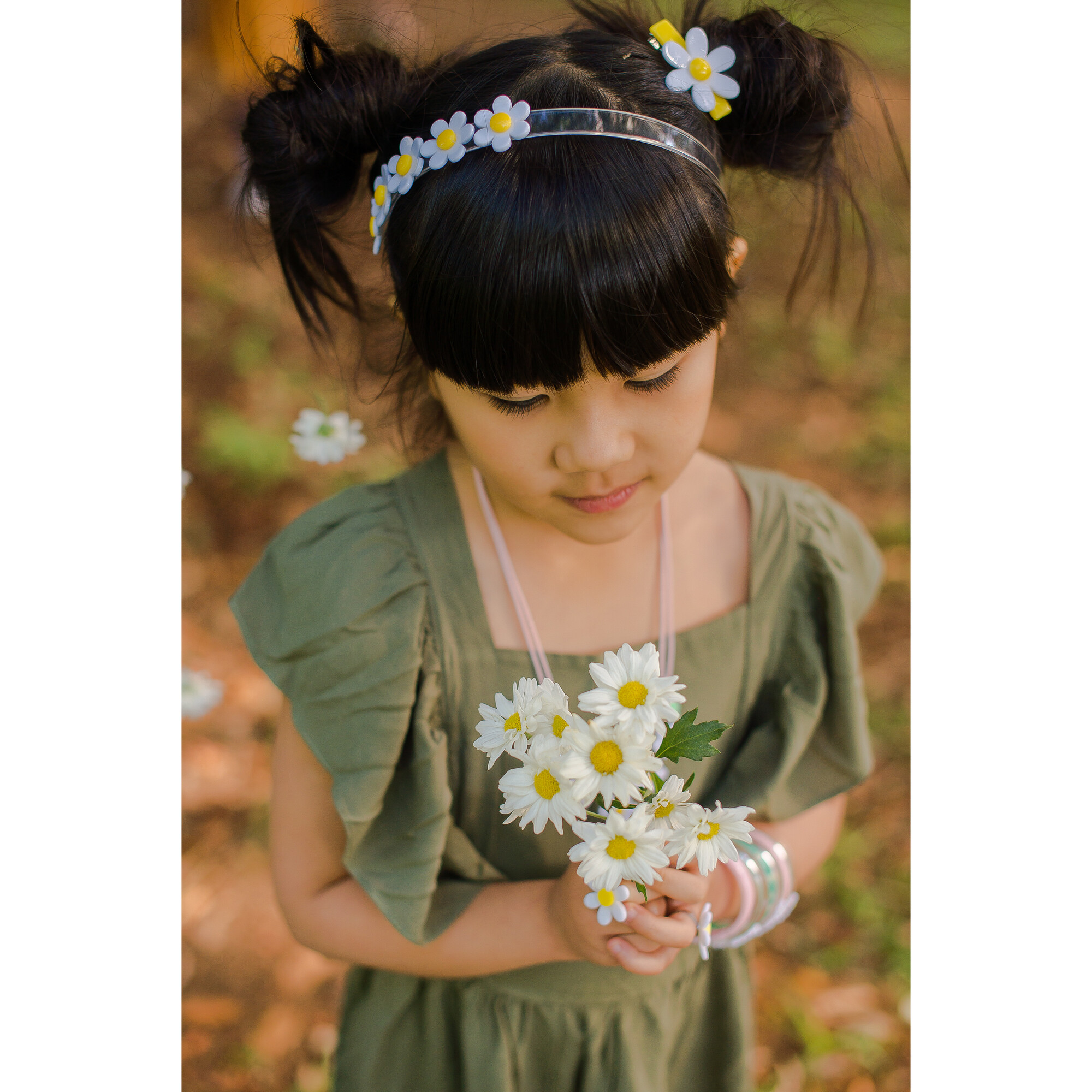 Lilies & Roses Centipede Hearts Candy Headband for Girls